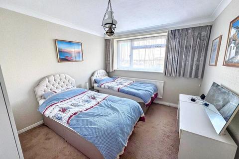 2 bedroom property for sale, 17 Grove Road, Bournemouth