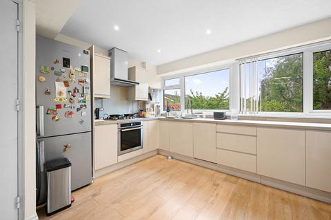4 bedroom townhouse for sale, Wellsmoor Gardens, Bromley