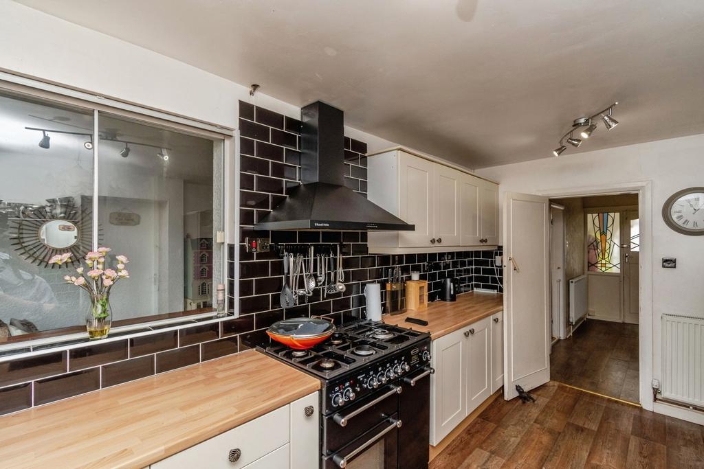 House in Cannock Chase, Norton Canes - More