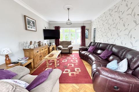 4 bedroom detached bungalow for sale, Bardon Road, Coalville LE67