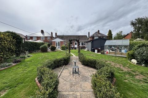 4 bedroom detached bungalow for sale, Bardon Road, Coalville LE67