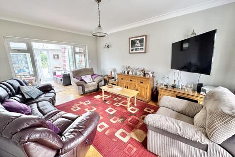 4 bedroom detached bungalow for sale, Bardon Road, Coalville LE67