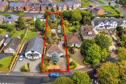 2 bedroom detached bungalow for sale, Streets Lane, Walsall WS6