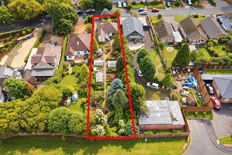 2 bedroom detached bungalow for sale, Streets Lane, Walsall WS6