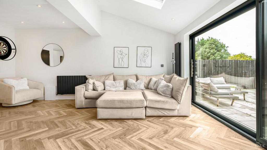 House in Nottinghamshire - View 5