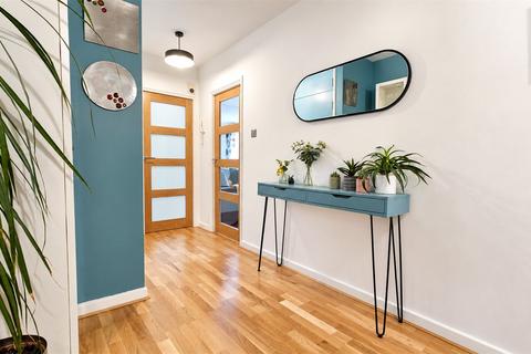 2 bedroom apartment for sale, Verdala Park, Liverpool, Merseyside, L18