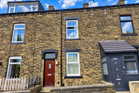 3 bedroom terraced house to rent, Beldon Road, Bradford, BD7