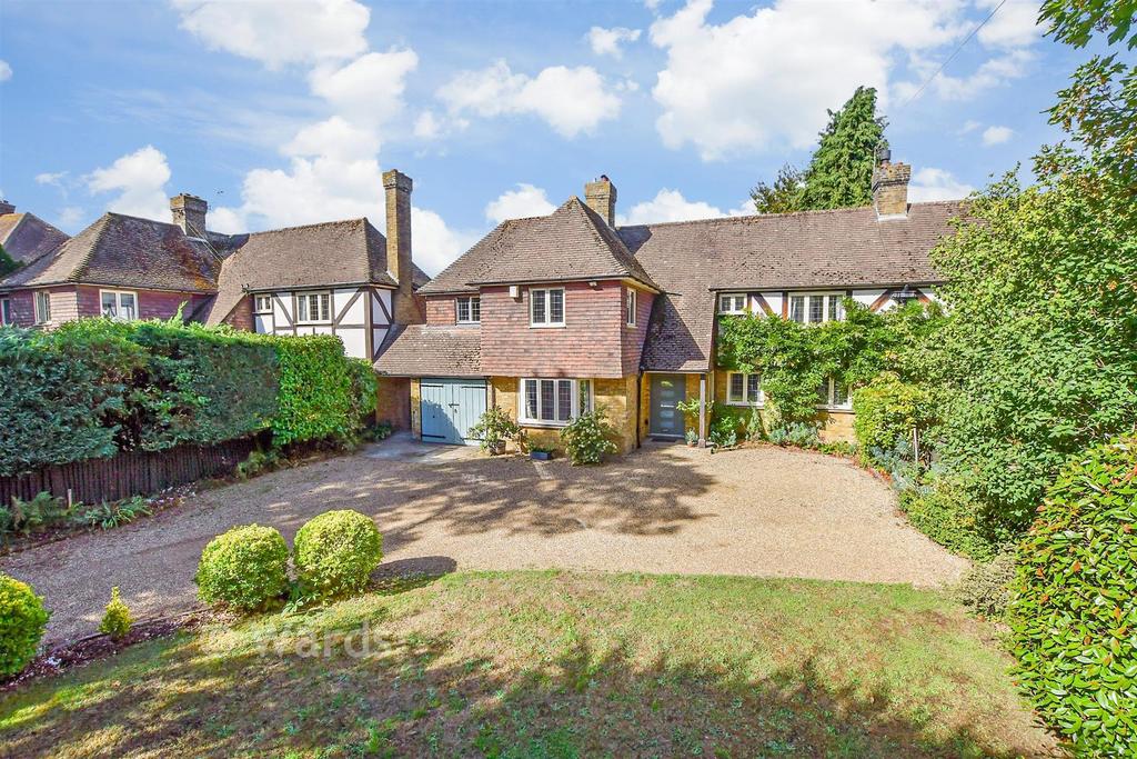 House in Maidstone, Loose - View 2