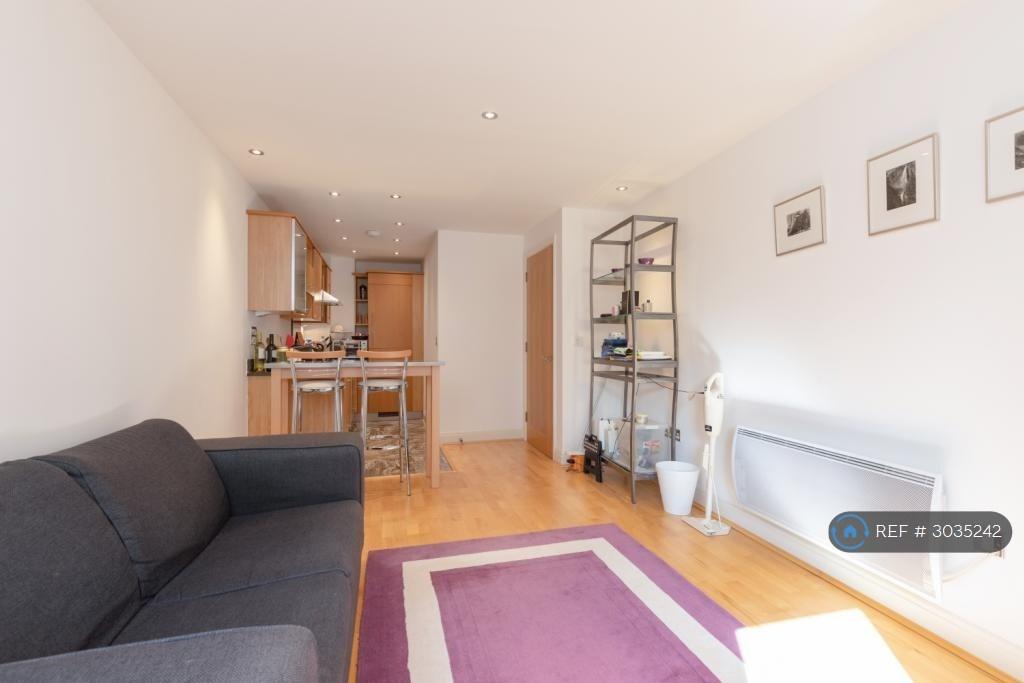 Apartment in London - View 2