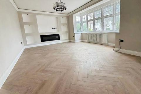 undefined, Beech Walk, London, NW7 3PJ