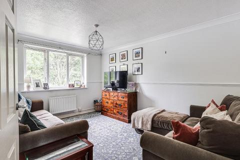 undefined, South Croydon CR2