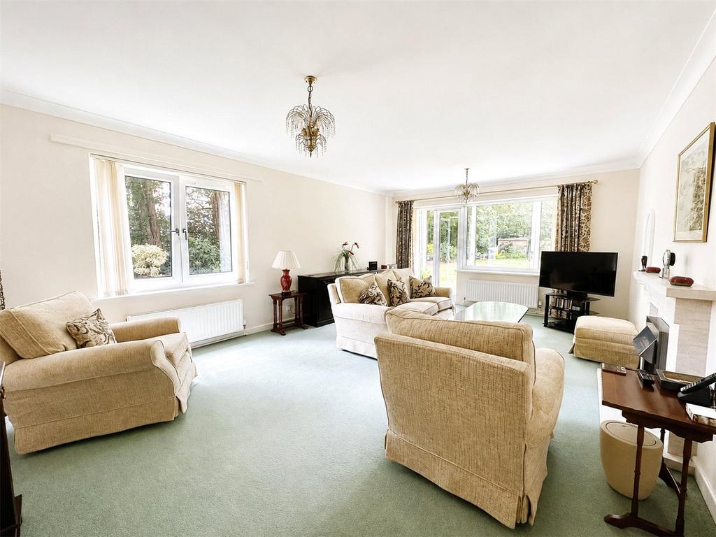 Apartment in Bournemouth, Branksome Park, Poole - View 3
