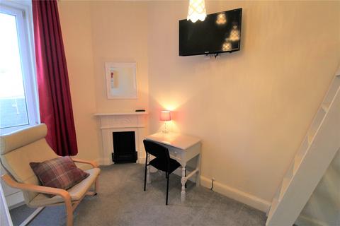 2 bedroom flat to rent, Dalry Road, Edinburgh, EH11