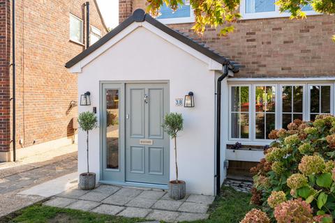 undefined, Hill Mead, Horsham, RH12