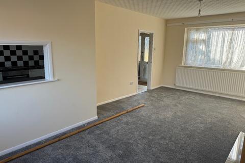 3 bedroom terraced house to rent, Chancery Lane, Nuneaton