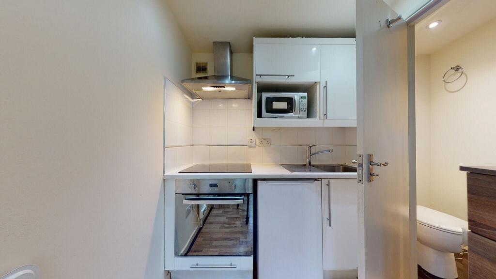 Apartment in London - View 2