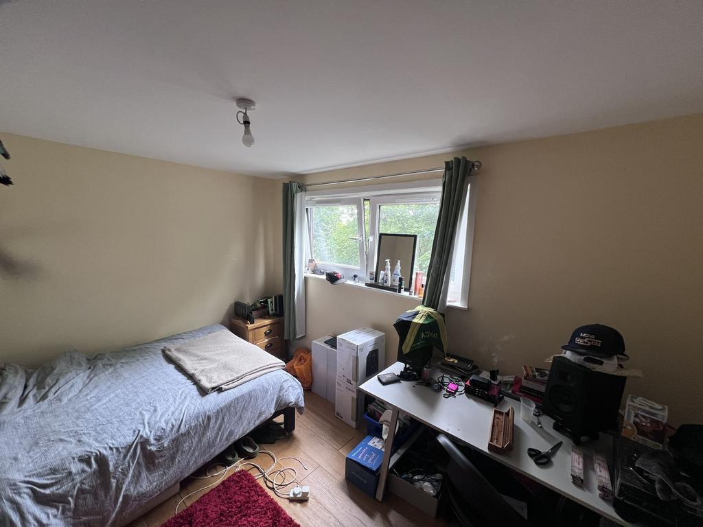 Apartment in London - View 3