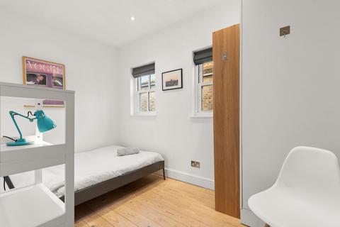 3 bedroom maisonette to rent, Edenvale Street, London, SW6