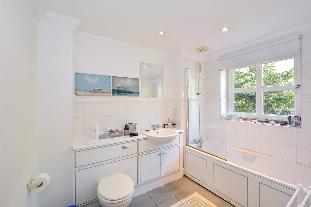 Apartment in London, Islington - View 3