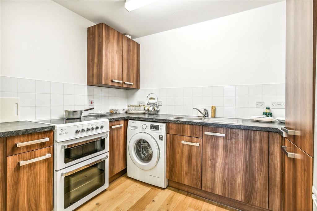 Apartment in London - View 4