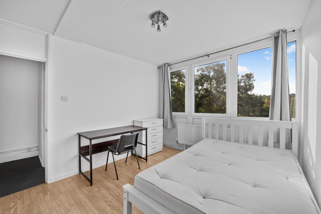 Apartment in London - View 4