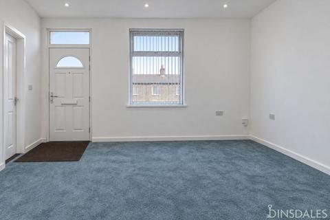 2 bedroom terraced house to rent, Nuttall Road, Barkerend, Bradford, BD3 0BE