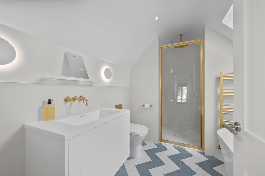 Apartment in London - More