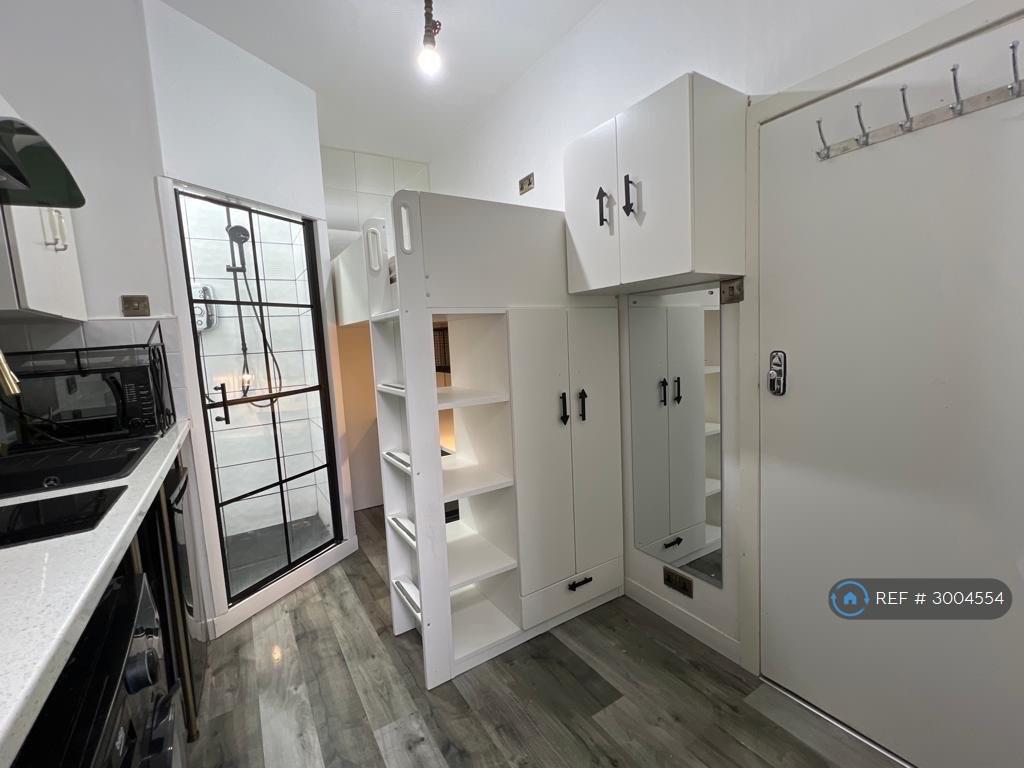 Apartment in Manchester, Greater Manchester - More