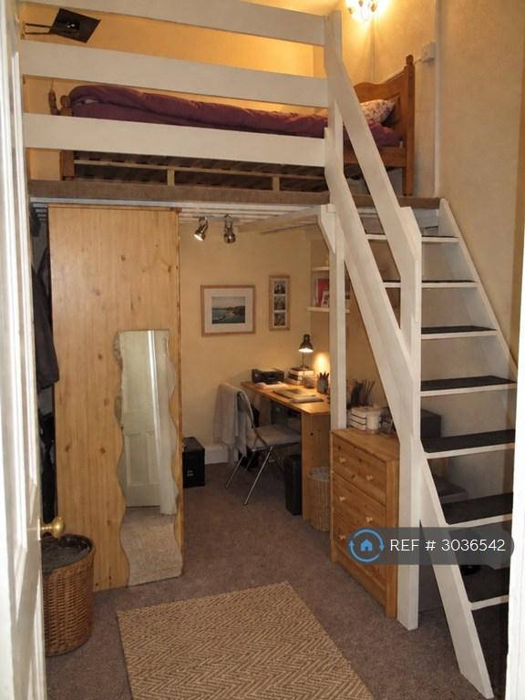 Apartment in Edinburgh - View 4
