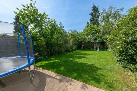 undefined, Herbert Gardens, Kensal Rise, NW10