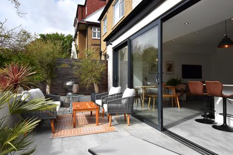 4 bedroom semi-detached house for sale, Ewelme Road