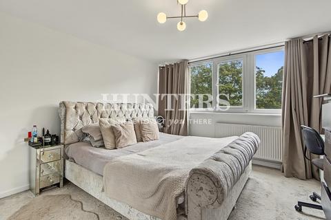 3 bedroom duplex for sale, Netherwood Street, London, NW6