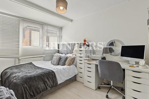 3 bedroom duplex for sale, Netherwood Street, London, NW6