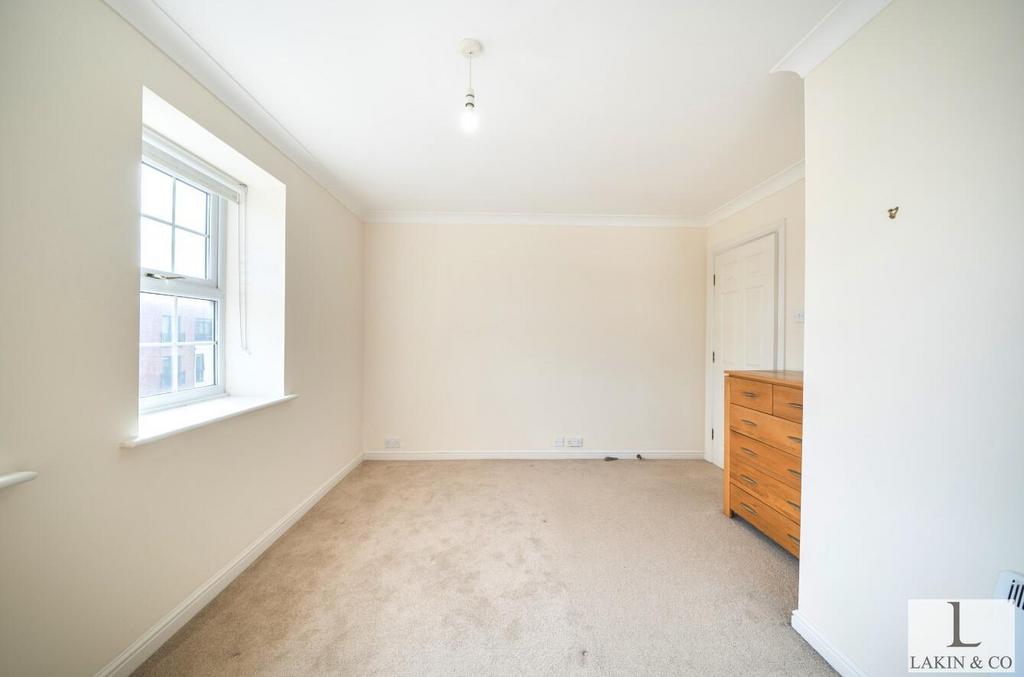 Apartment in Ruislip - More