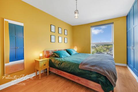 2 bedroom flat for sale, Queensland Road, London N7