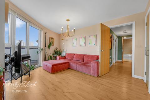 2 bedroom flat for sale, Queensland Road, London N7
