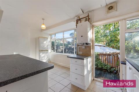 4 bedroom semi-detached house for sale, Mansfield Avenue, Barnet