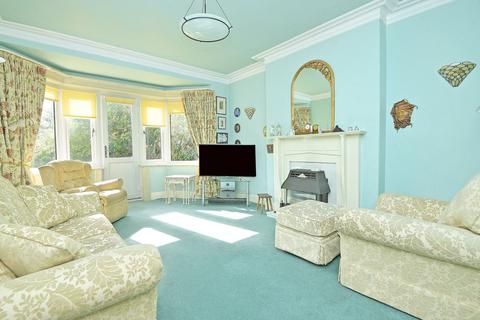 4 bedroom semi-detached house for sale, Carlton Road, Harrogate, HG2