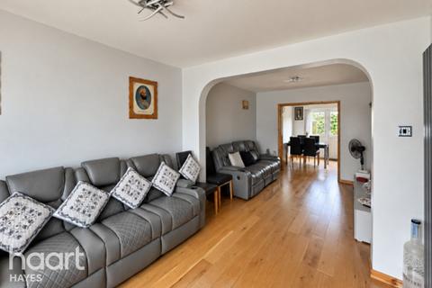 4 bedroom semi-detached house for sale, Willow Tree Close, Hayes