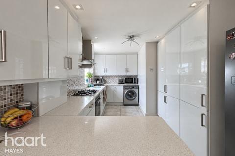 4 bedroom semi-detached house for sale, Willow Tree Close, Hayes