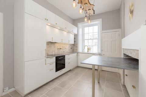 1 bedroom apartment for sale, Hanover Street, New Town, Edinburgh, United Kingdom, EH2