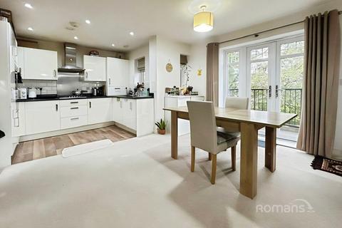 2 bedroom flat to rent, Hill View Court, 13 Bhamra Gardens, Maidenhead, SL6