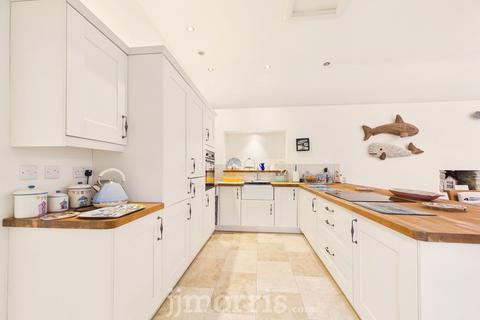 3 bedroom barn conversion for sale, New Moat, Forehill, SA63