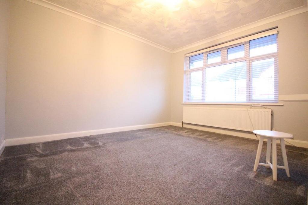 House in Hounslow - More