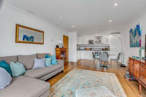 undefined, Twickenham Road, Teddington, Middlesex, TW11