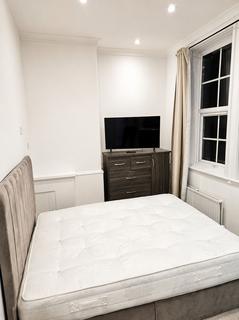undefined, London SW18