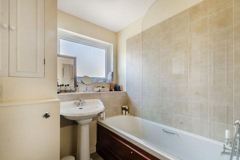 1 bedroom flat to rent, Elm Park Gardens, Chelsea, London, SW10