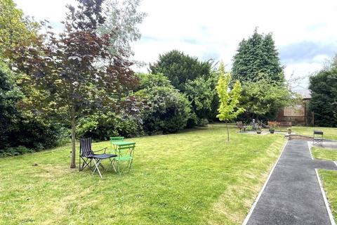 1 bedroom retirement property for sale, Willow Tree Walk, Bromley BR1