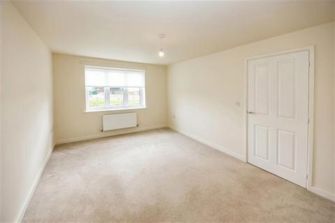 3 bedroom semi-detached house to rent, Limestone Avenue, S45
