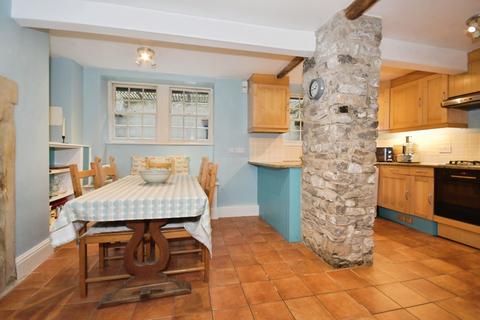 2 bedroom terraced house for sale, Commercial Road, BUXTON, Derbyshire, SK17